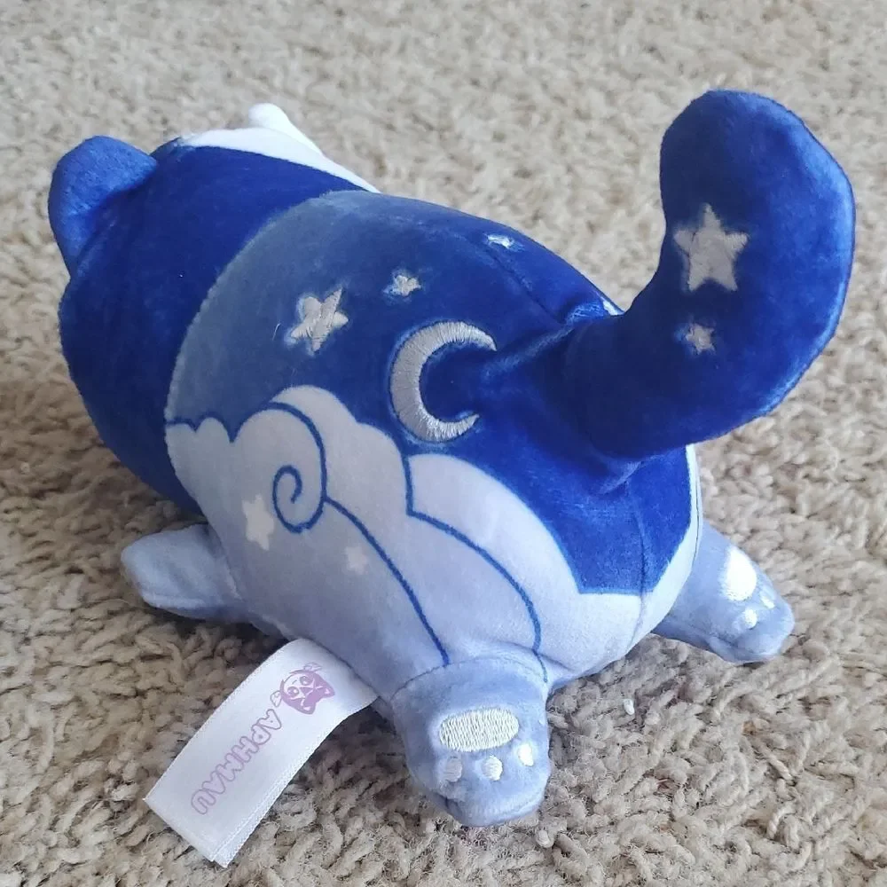 AMPHMAU Blue and White Plush Fish Toy